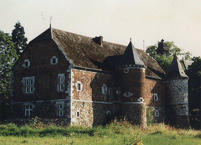 façade nord de la ferme avec les 2 tours