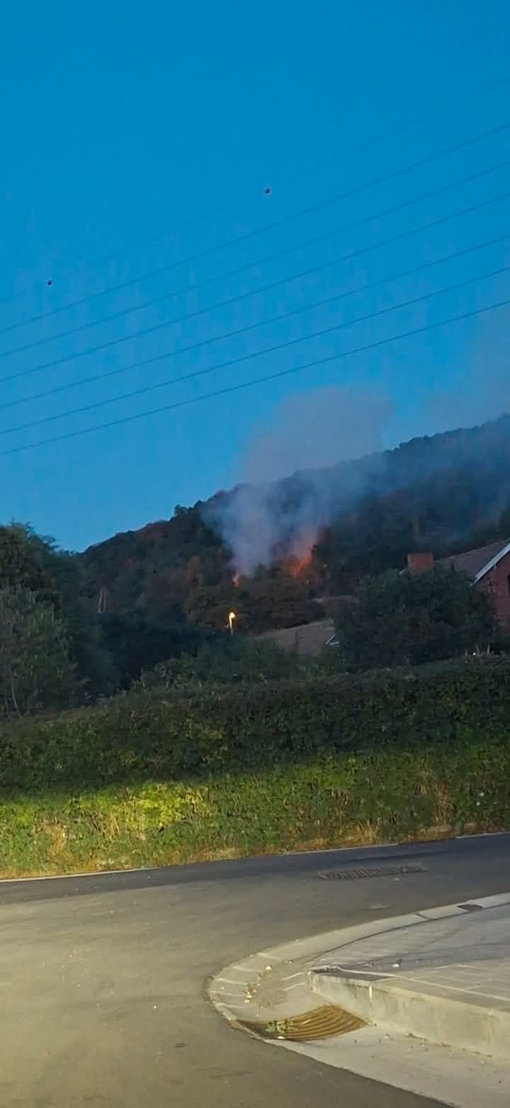 d&eacute;part du feu sur le coteau